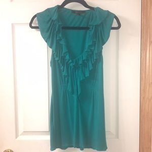 BCBGMAXAZRIA green ruffle top